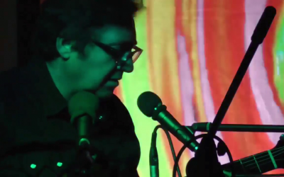 Al Quigley performing at the UCan Studios